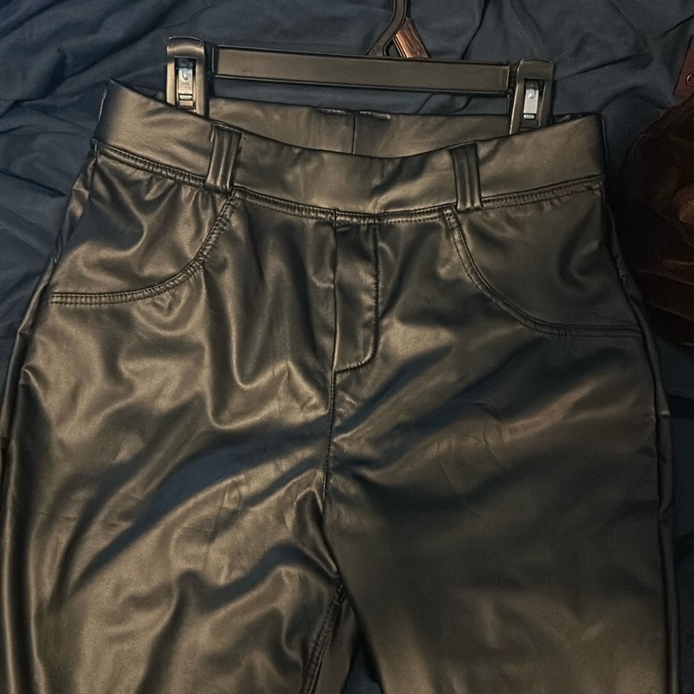 Faux leather black joggers - Picture 7 of 7